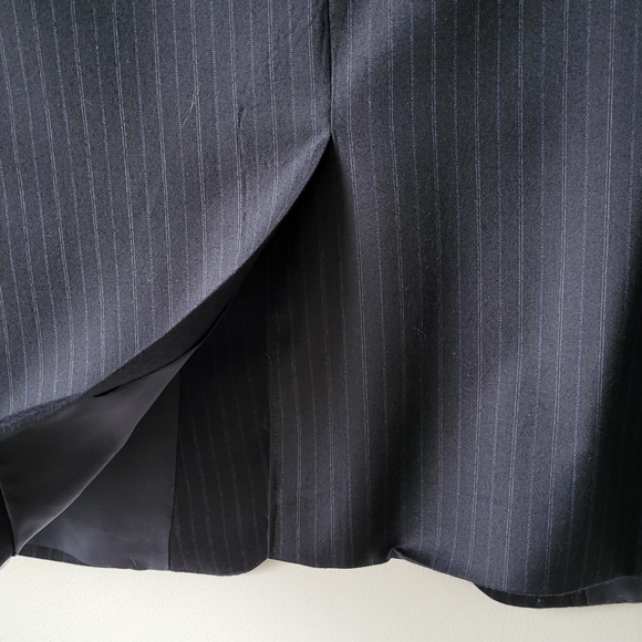 J.P Tilford Samuelsohn Harry Rosen wool navy blue pinstripes blazer Sz 46-40R - Picture 7 of 12